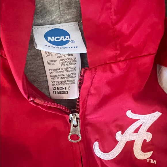 Kids Alabama rain jacket. Only worn once - excellent condition. Size: 12 months. - Picture 3 of 3